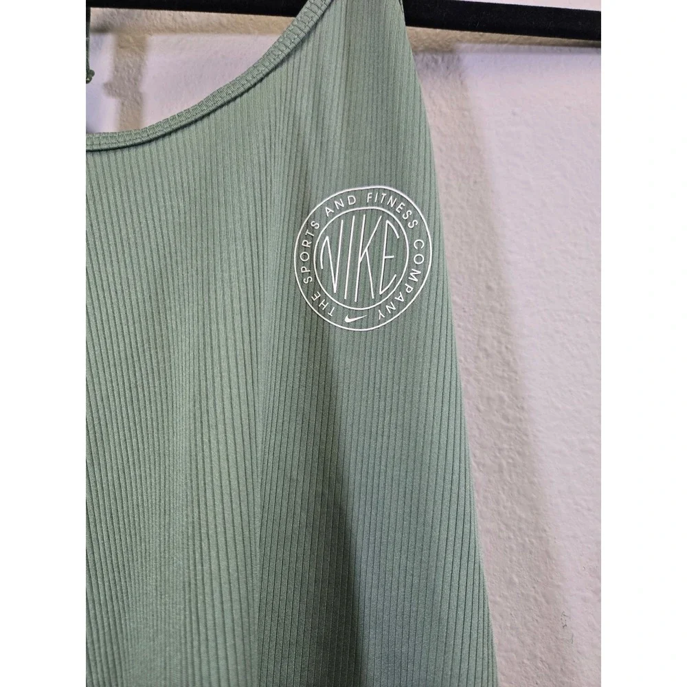 Nike Dri-FIT Ribbed Athletic Training Racerback Tank Top Sage Green Medium